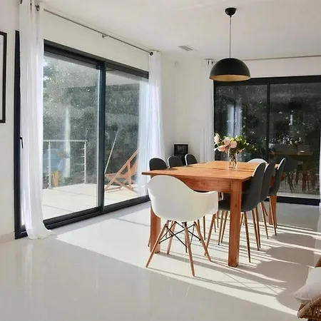 4br Contemporary With Private Pool - What'app - 0034-602-688-707 - For Reservations! Villa Le Lavandou