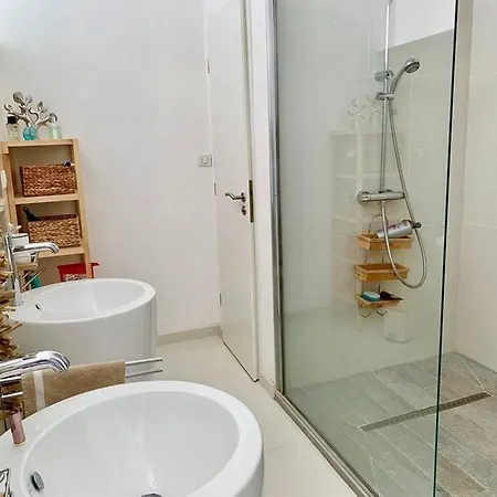4br Contemporary With Private Pool - What'app - 0034-602-688-707 - For Reservations! Villa Le Lavandou